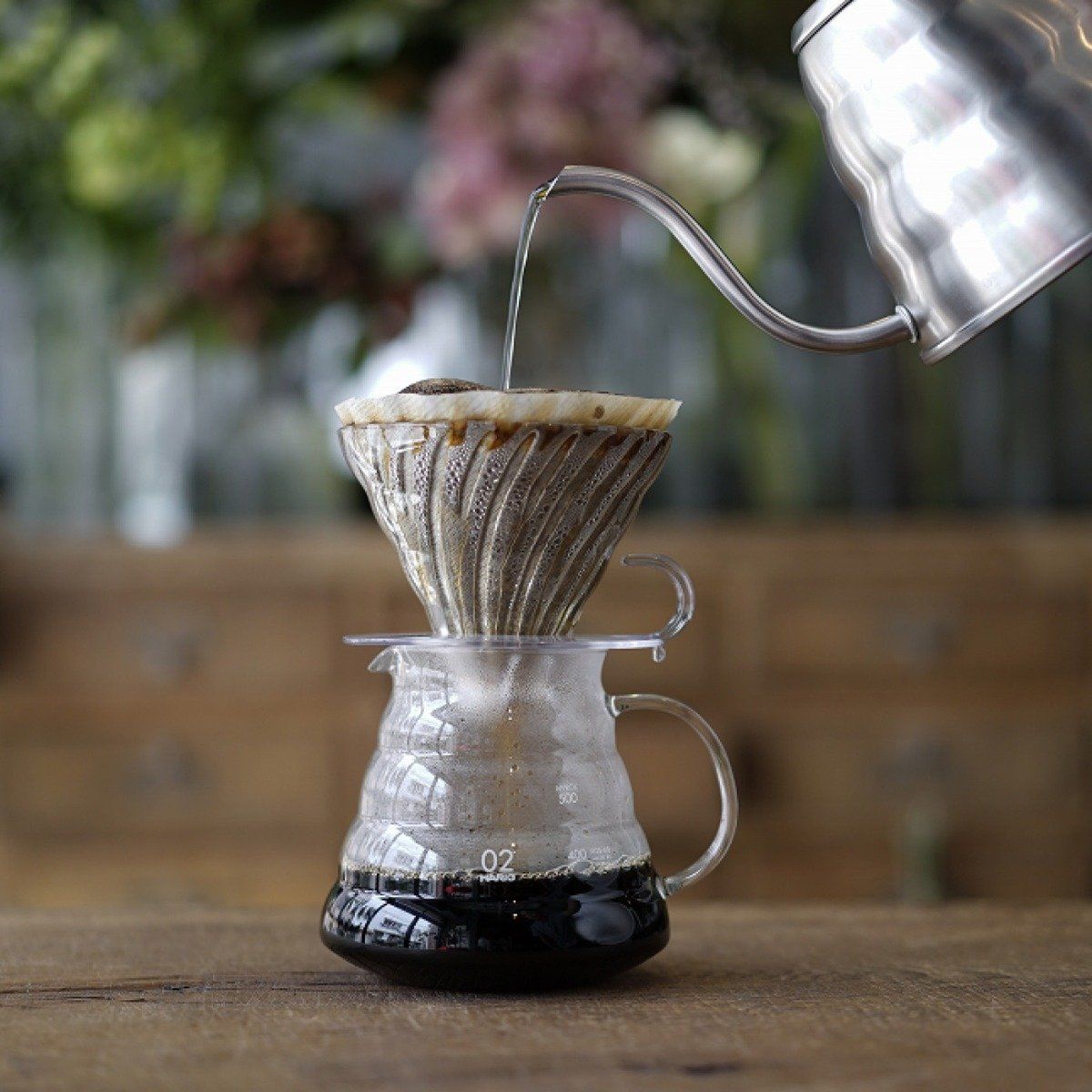 HARIO | V60 Dripper 02 - Plastic